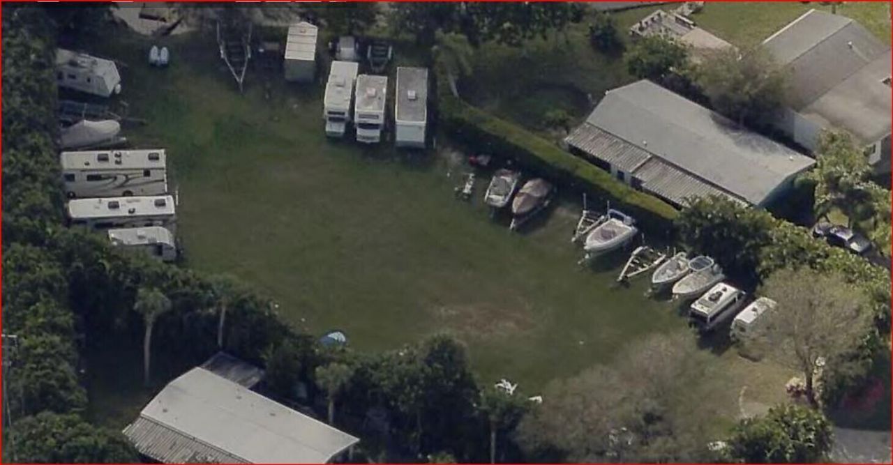 7882 SE Paradise Drive, Stuart, FL 34997 Photo