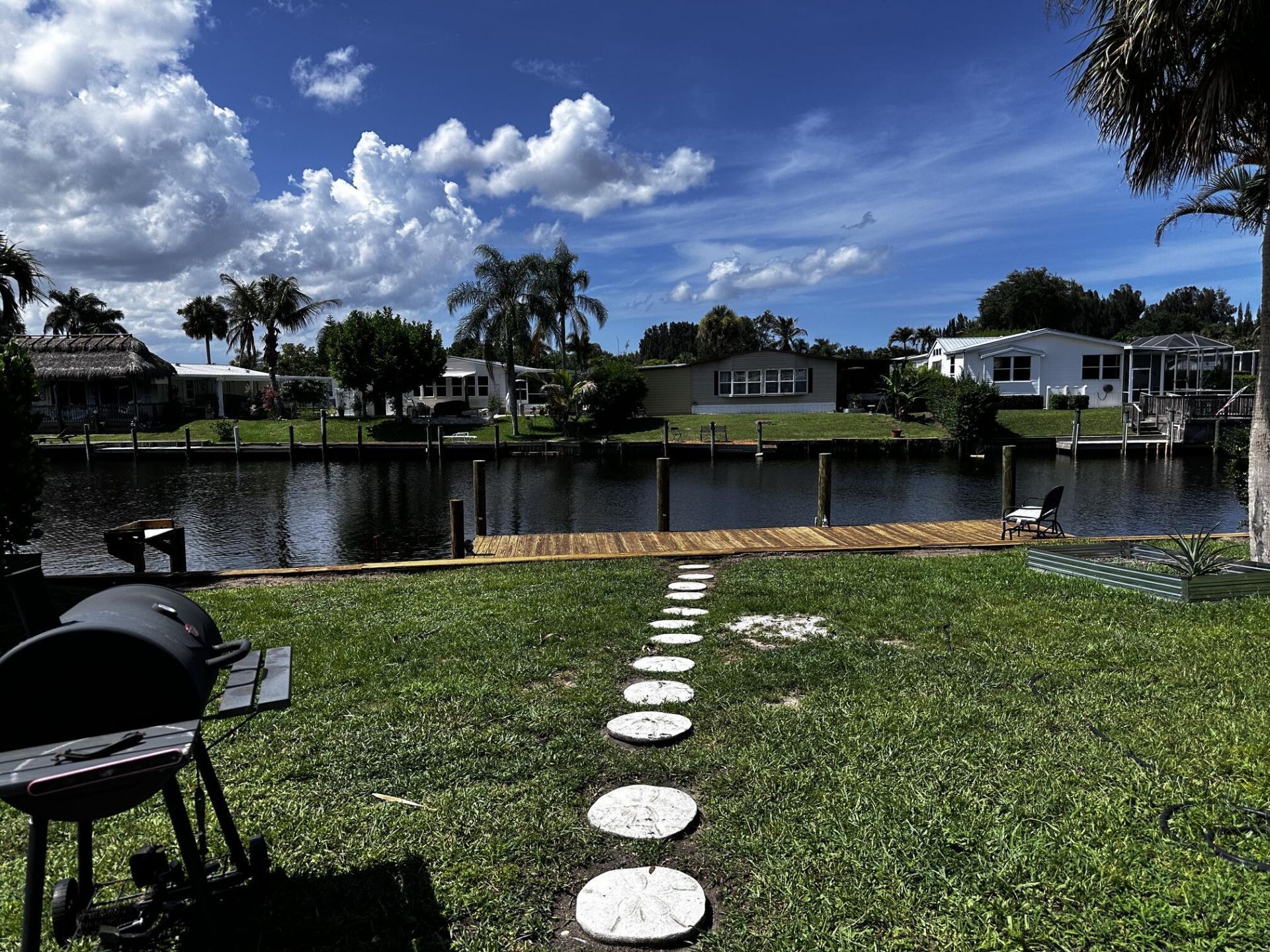 7882 SE Paradise Drive, Stuart, FL 34997 Photo