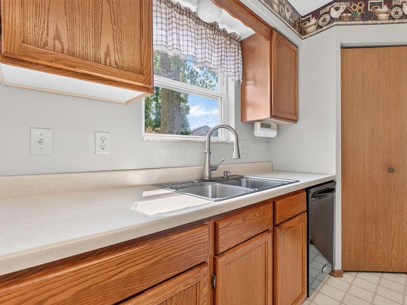 846 Lizzie Lane, Columbus, OH 43213 Photo 34