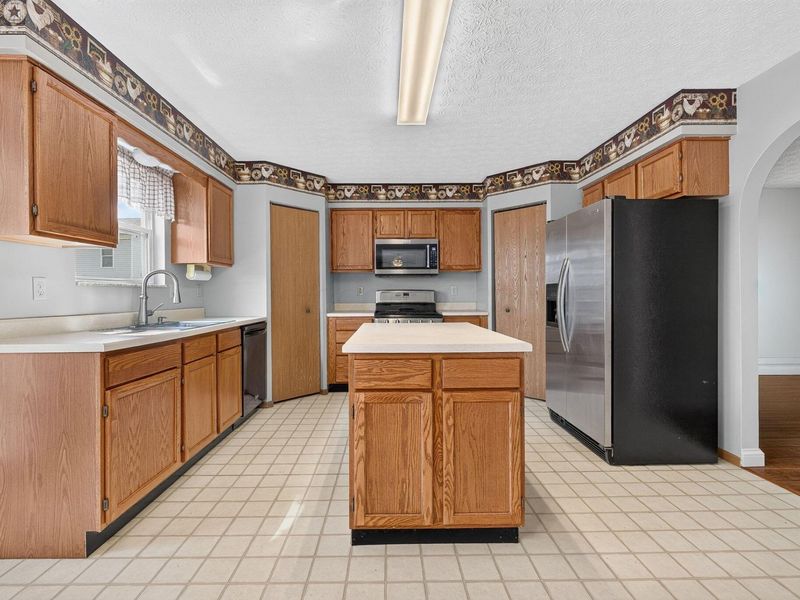 846 Lizzie Lane, Columbus, OH 43213 Photo 35