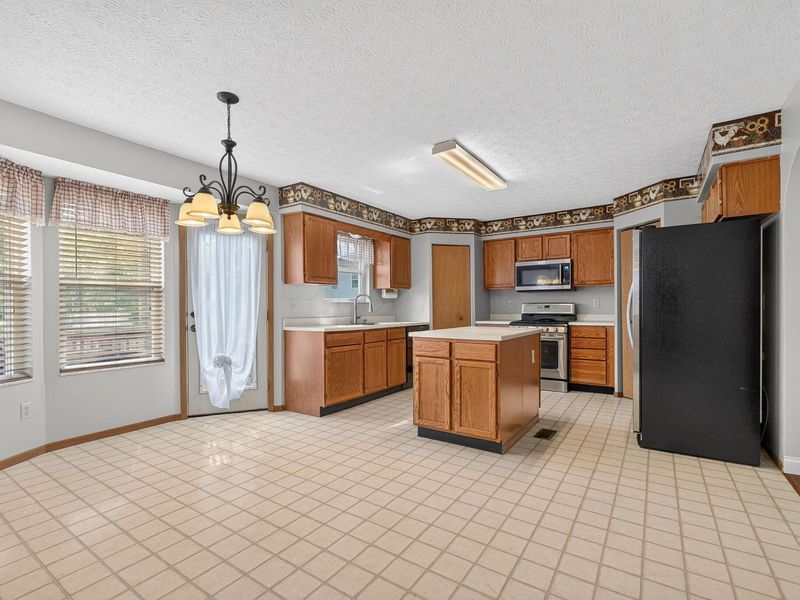 846 Lizzie Lane, Columbus, OH 43213 Photo 38