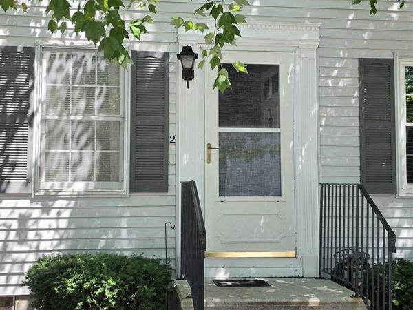 2 Wyndmere Drive, Londonderry, NH 03053