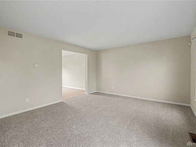 1320 Bonniebrook Drive, Miamisburg, OH 45342 Photo 5