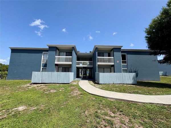 1907 5TH STREET W, Unit B, BRADENTON, FL 34205