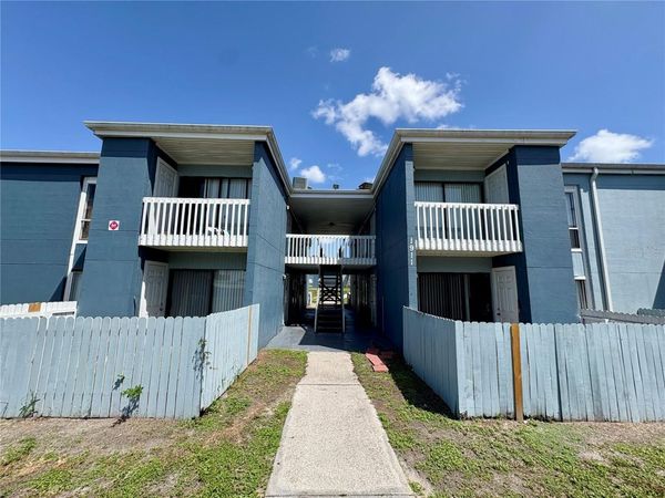 1911 5TH STREET W, Unit E, BRADENTON, FL 34205