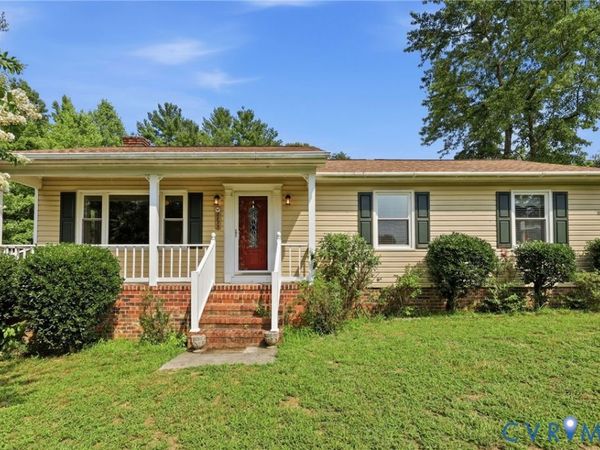 3177 Essex Mill Road , Dunnsville, VA 22454