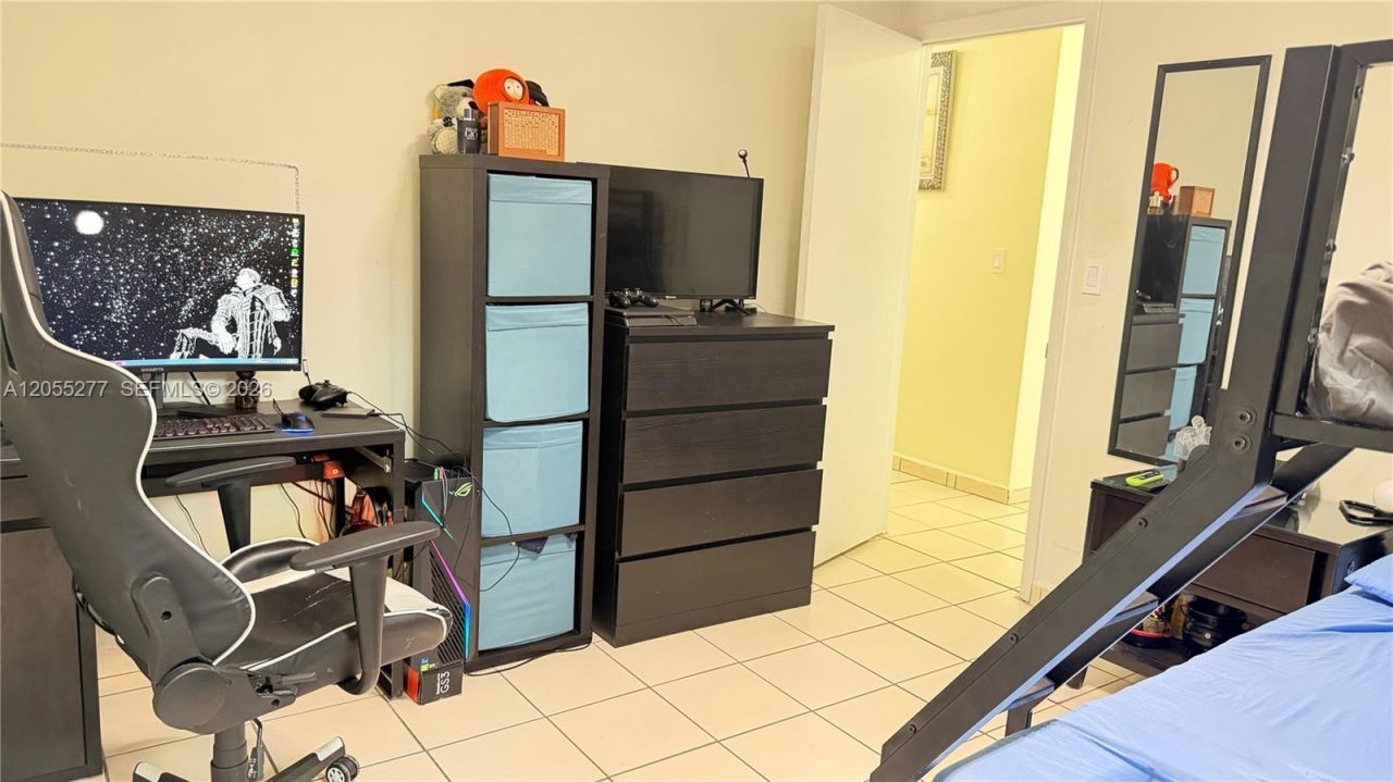 Please Call For Address, Miami, FL 33165 Photo