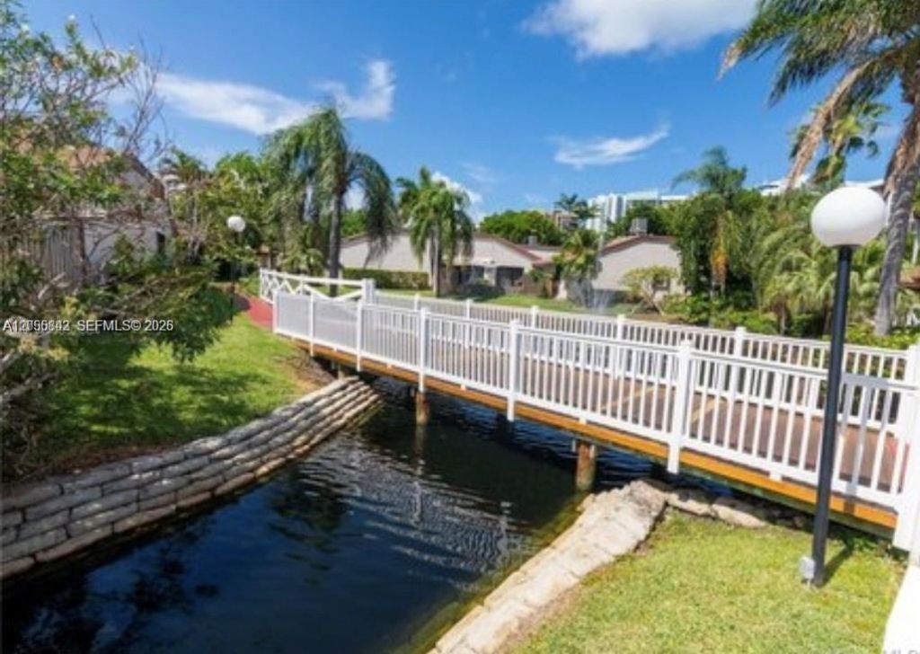 347 Leslie Dr , Hallandale Beach, FL 33009 Photo
