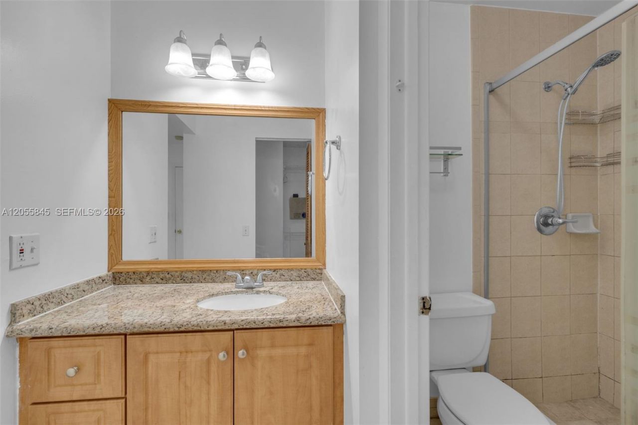 8851 NW 119th St , Unit 3112-3, Hialeah Gardens, FL 33018 Photo