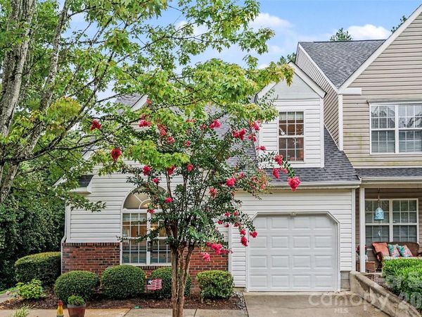 927 Sparrows Nest Lane , Charlotte, NC 28134