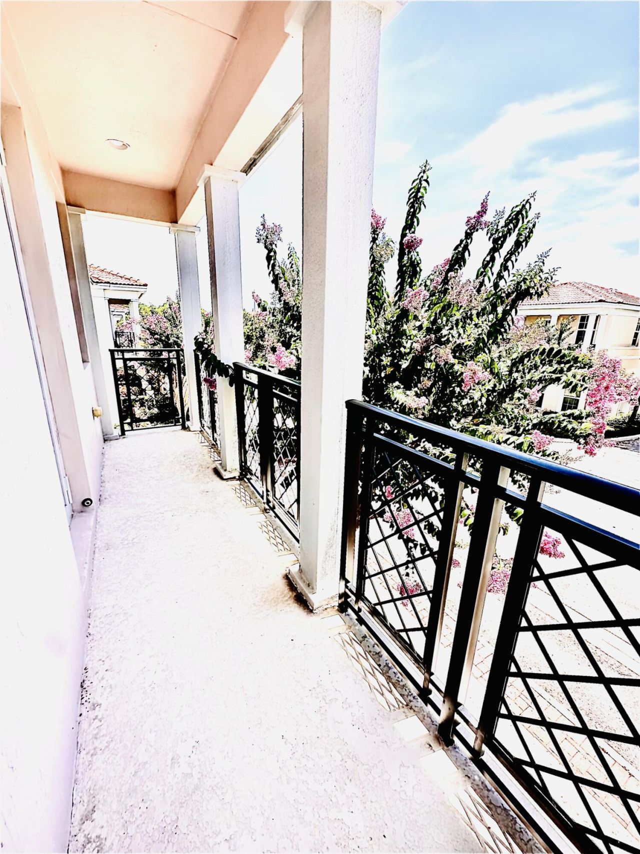 8296 NW 9th Avenue, Boca Raton, FL 33487 Photo