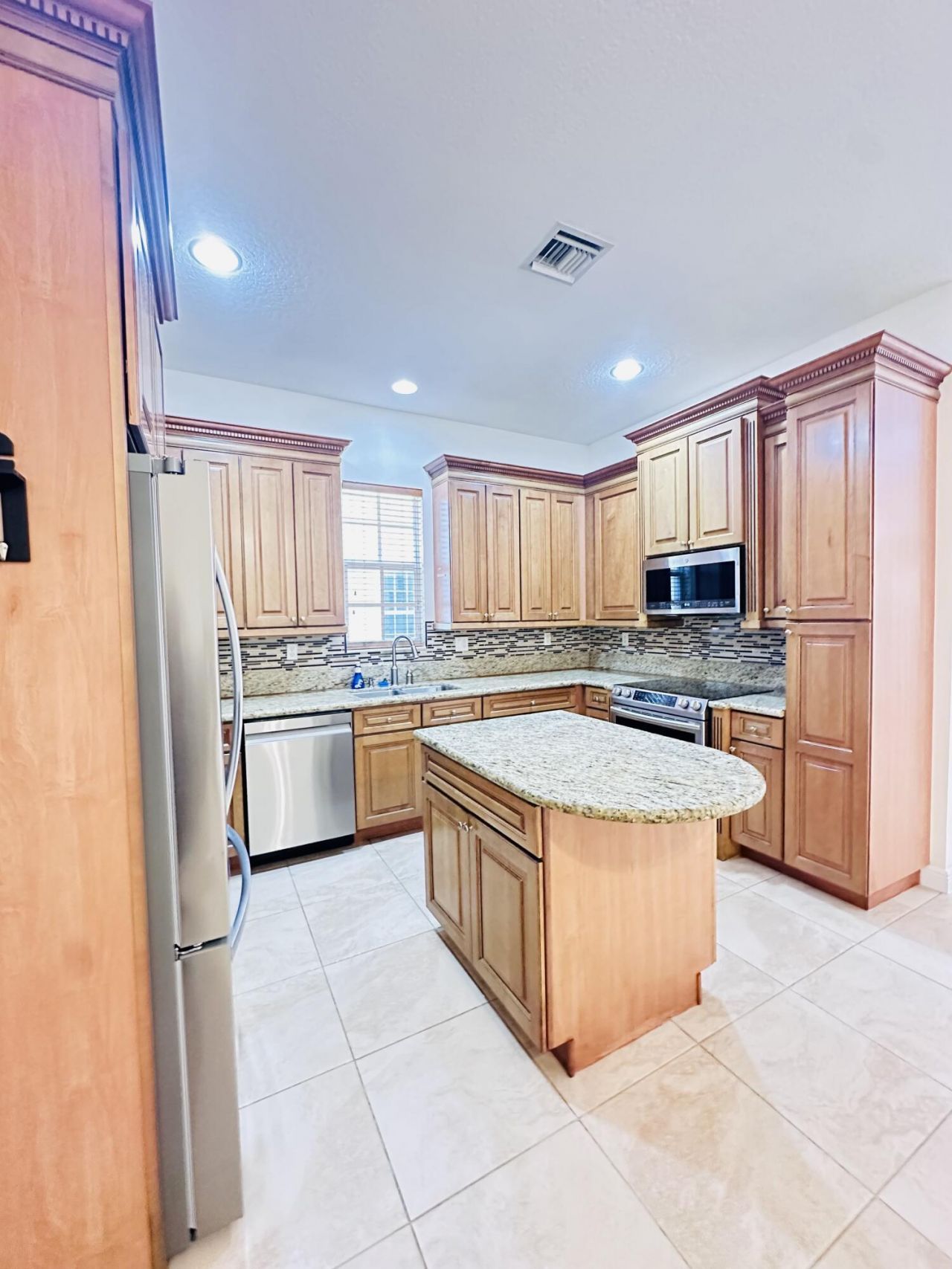 8296 NW 9th Avenue, Boca Raton, FL 33487 Photo