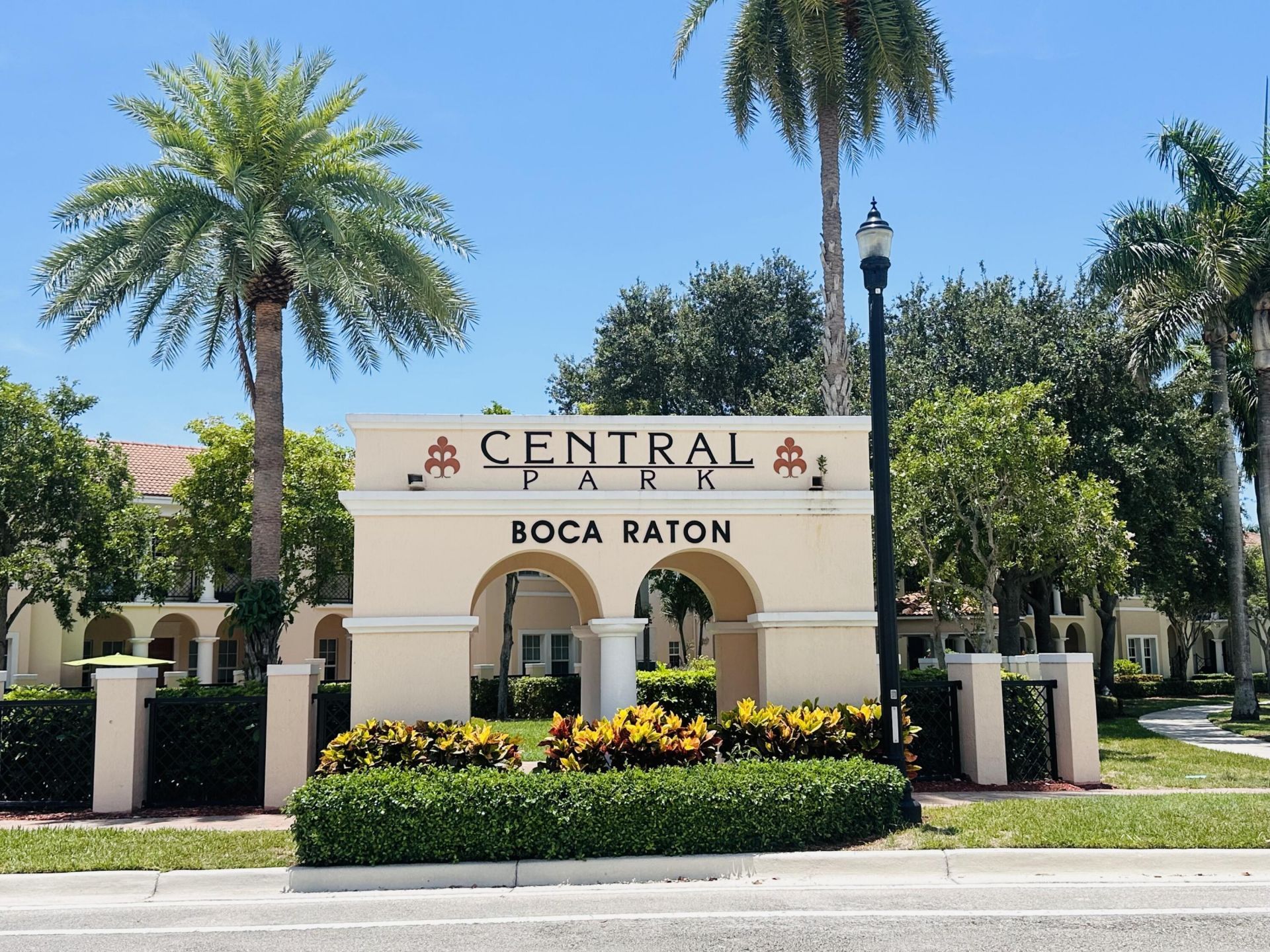 8296 NW 9th Avenue, Boca Raton, FL 33487 Photo