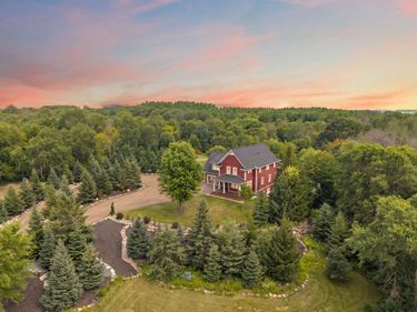2786 44th Street W, Webster, MN 55088