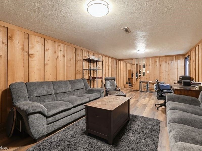 7468 Canyon Circle, Middleburg Heights, OH 44130 Photo 41