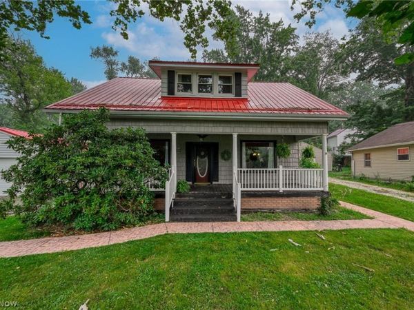 6590 N Pleasant Avenue , Kent, OH 44240