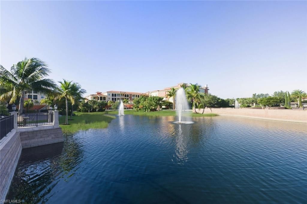 21530 Strada Nuova Cir, Unit 409, Estero, FL 33928 Photo
