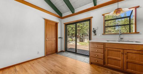 885 Kekin Street, South Lake Tahoe, CA 96150 Photo
