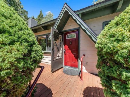 885 Kekin Street, South Lake Tahoe, CA 96150 Photo