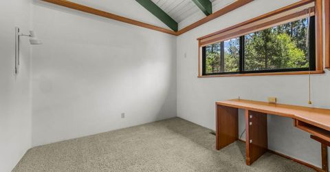885 Kekin Street, South Lake Tahoe, CA 96150 Photo
