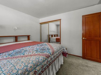 885 Kekin Street, South Lake Tahoe, CA 96150 Photo