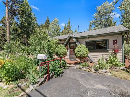 885 Kekin Street, South Lake Tahoe, CA 96150 Photo