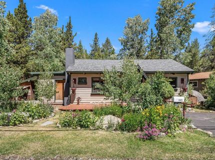 885 Kekin Street, South Lake Tahoe, CA 96150 Photo