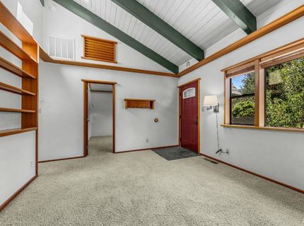 885 Kekin Street, South Lake Tahoe, CA 96150 Photo