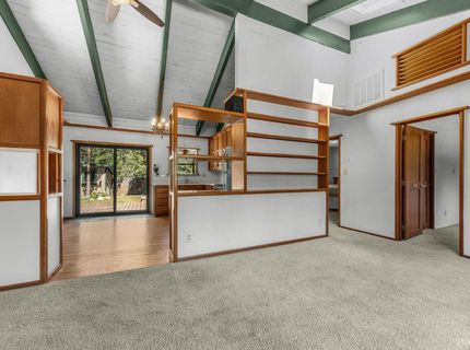885 Kekin Street, South Lake Tahoe, CA 96150 Photo