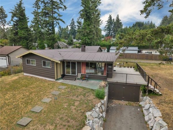 3479 Fraser Rd , Courtenay, BC V9N 9P5