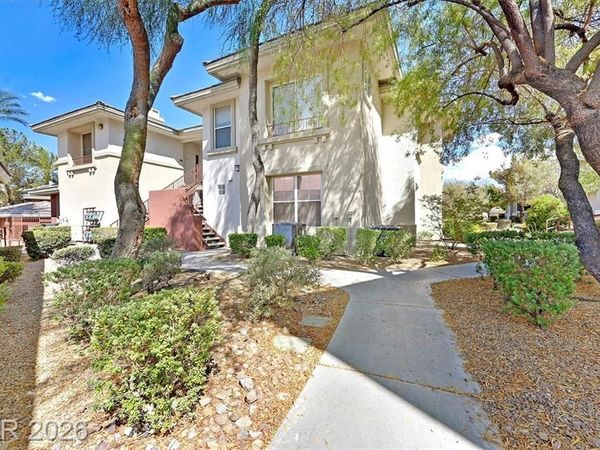 908 Domnus Lane , Unit 105, Las Vegas, NV 89144