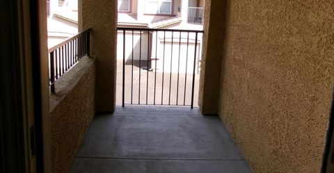 1325 S Meadows Parkway, Unit # 122, Reno, NV 89521 Photo