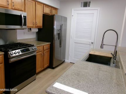 1325 S Meadows Parkway, Unit # 122, Reno, NV 89521 Photo