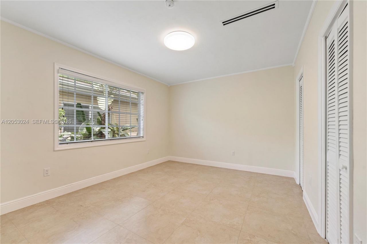 516 Gerona Ave, Coral Gables, FL 33146 Photo