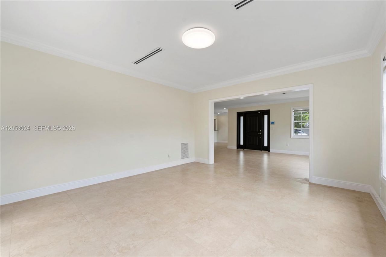 516 Gerona Ave, Coral Gables, FL 33146 Photo