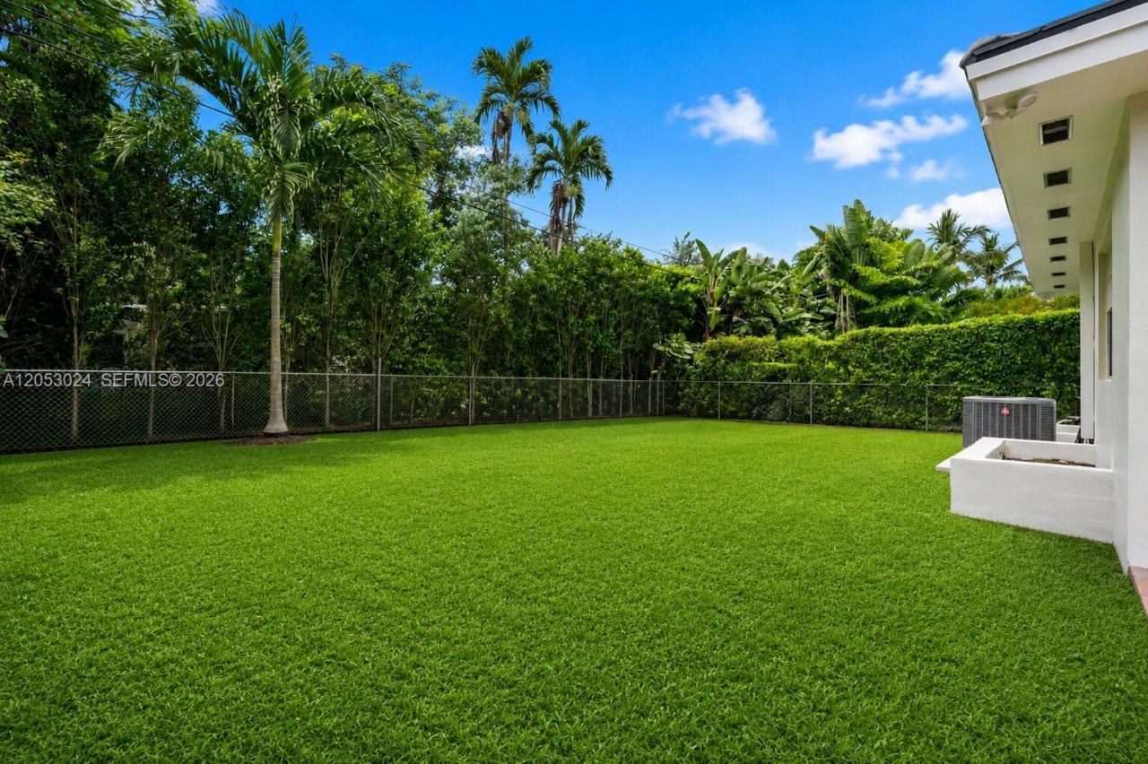 516 Gerona Ave, Coral Gables, FL 33146 Photo