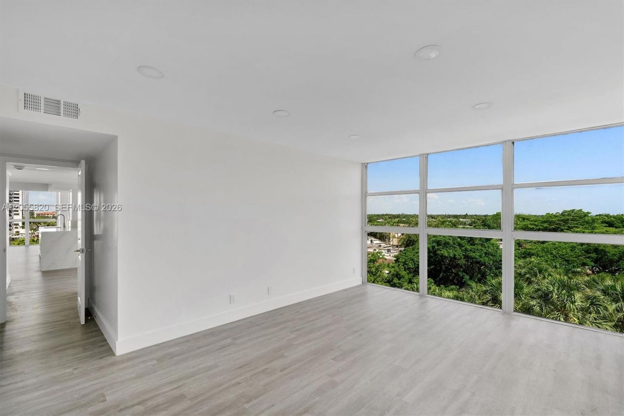200 Leslie Dr , Unit 631, Hallandale Beach, FL 33009 Photo