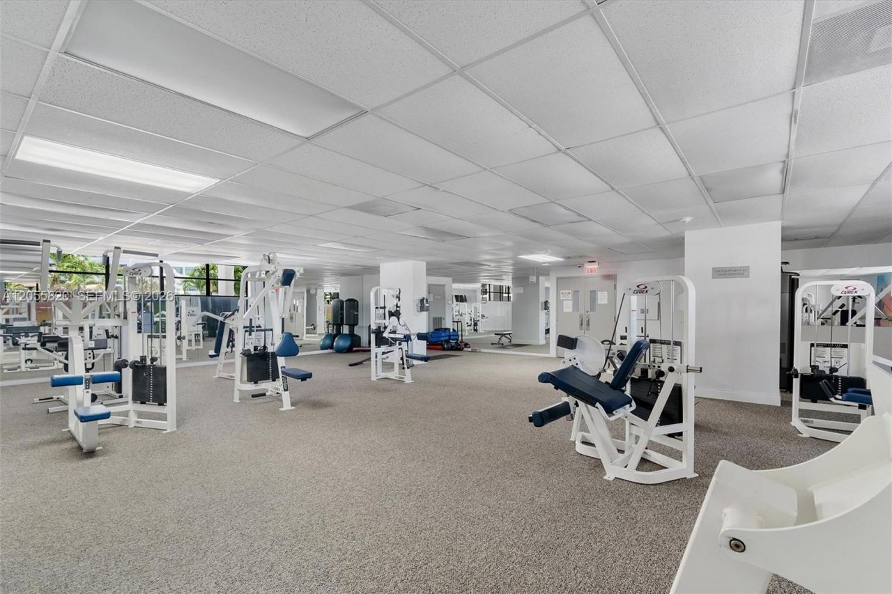 200 Leslie Dr , Unit 631, Hallandale Beach, FL 33009 Photo