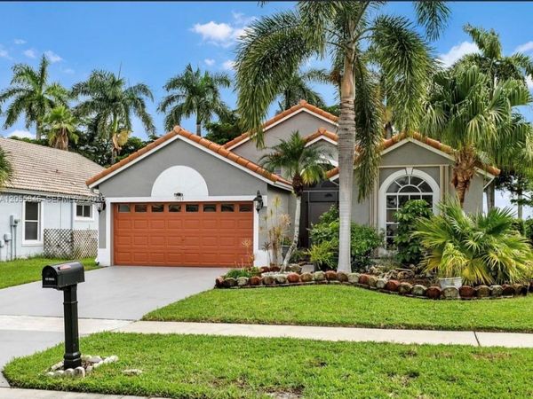 1963 Oak Berry , Unit 1, Florida City, FL 33414