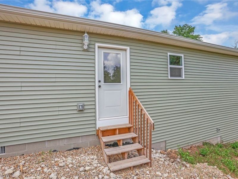 353 Elm Street, New Straitsville, OH 43766 Photo 41