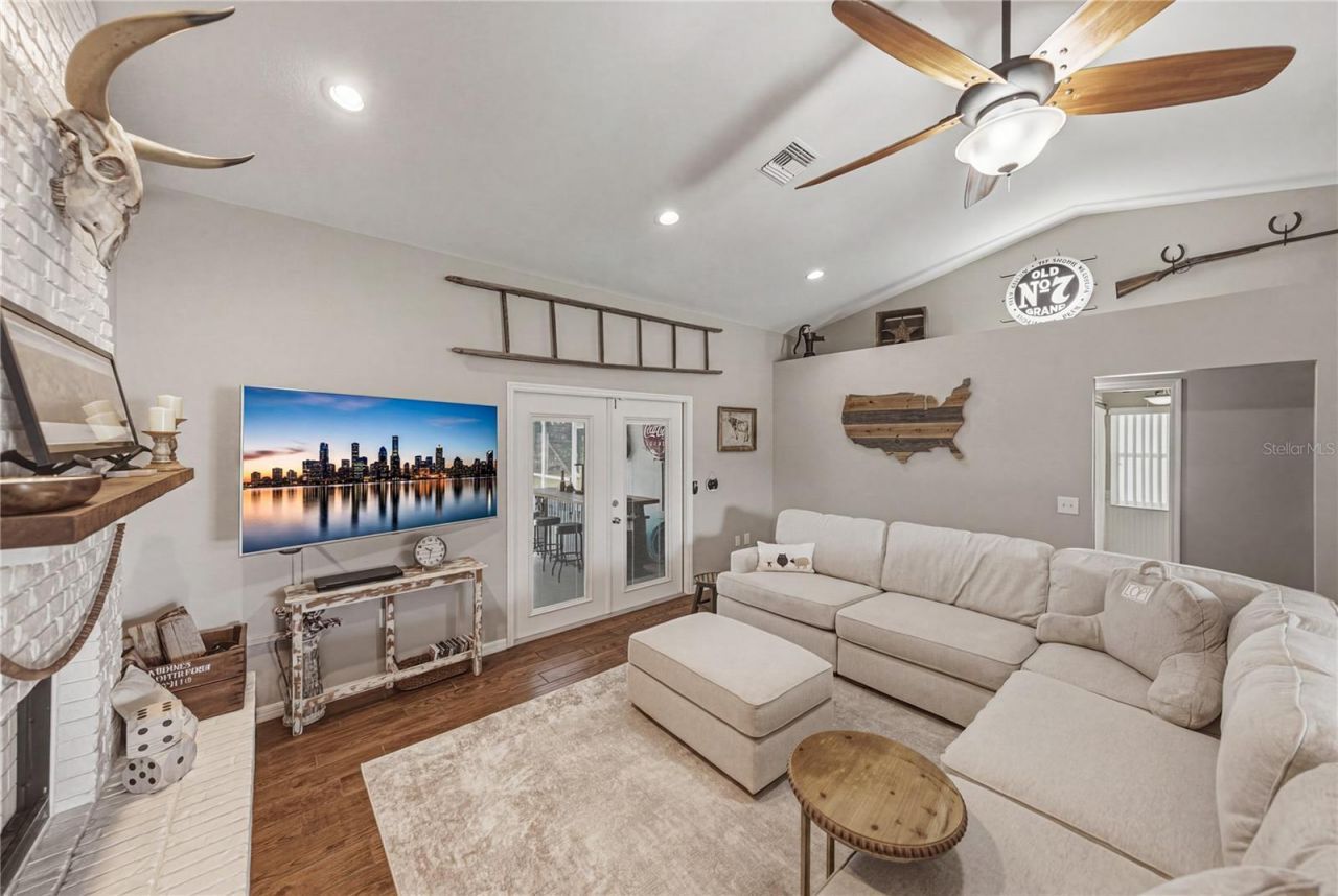 162 Old Nichols Circle, Auburndale, FL 33823 Photo