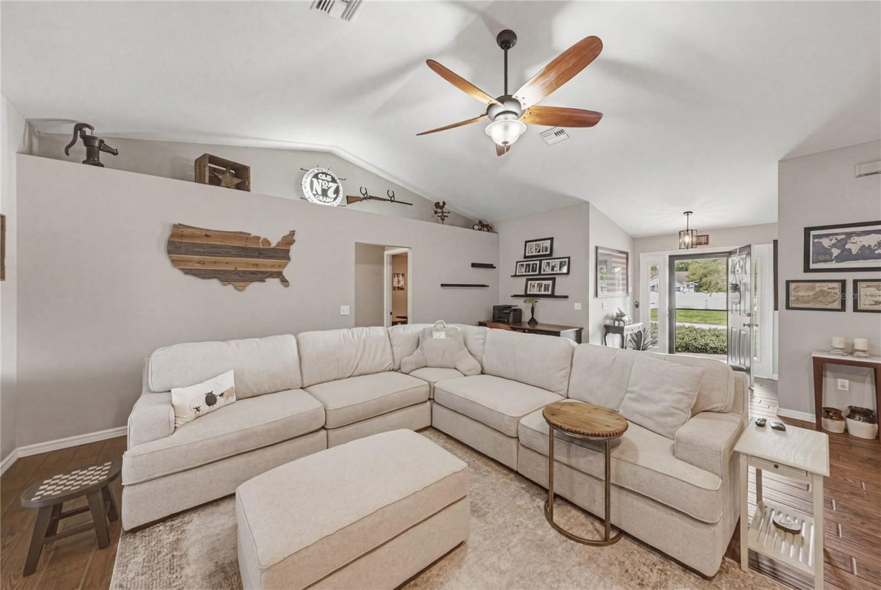 162 Old Nichols Circle, Auburndale, FL 33823 Photo