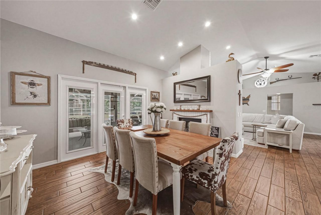 162 Old Nichols Circle, Auburndale, FL 33823 Photo