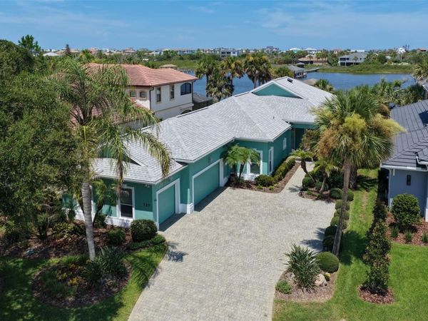 127 S RIVERWALK DRIVE , PALM COAST, FL 32137