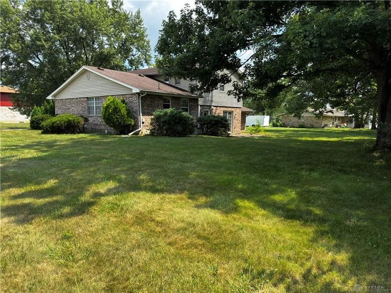 701 Rosamond Drive, Jefferson Township, OH 45417 Photo 15