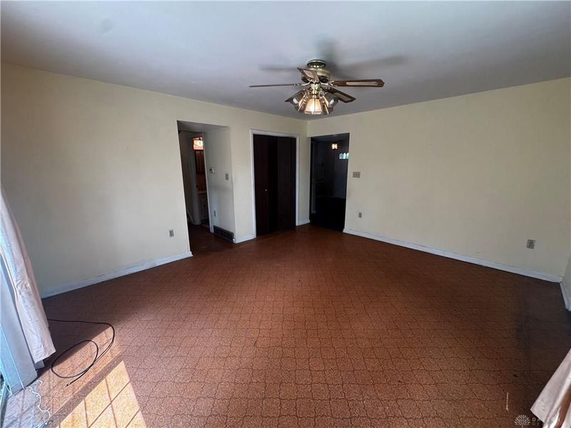 701 Rosamond Drive, Jefferson Township, OH 45417 Photo 24