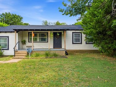 135 Mannington Drive, Dallas, TX 75232