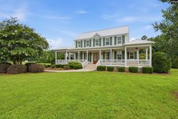 115 Ascot Drive  photo 4