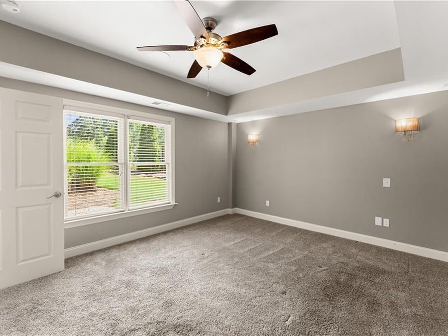 Property Image 64