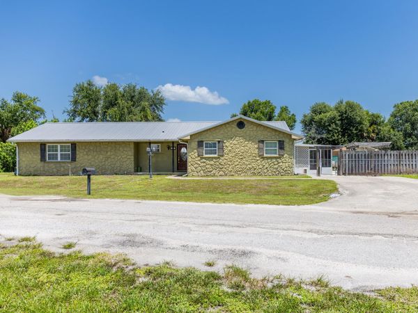 6911 SE 88TH Boulevard, Okeechobee, FL 34974